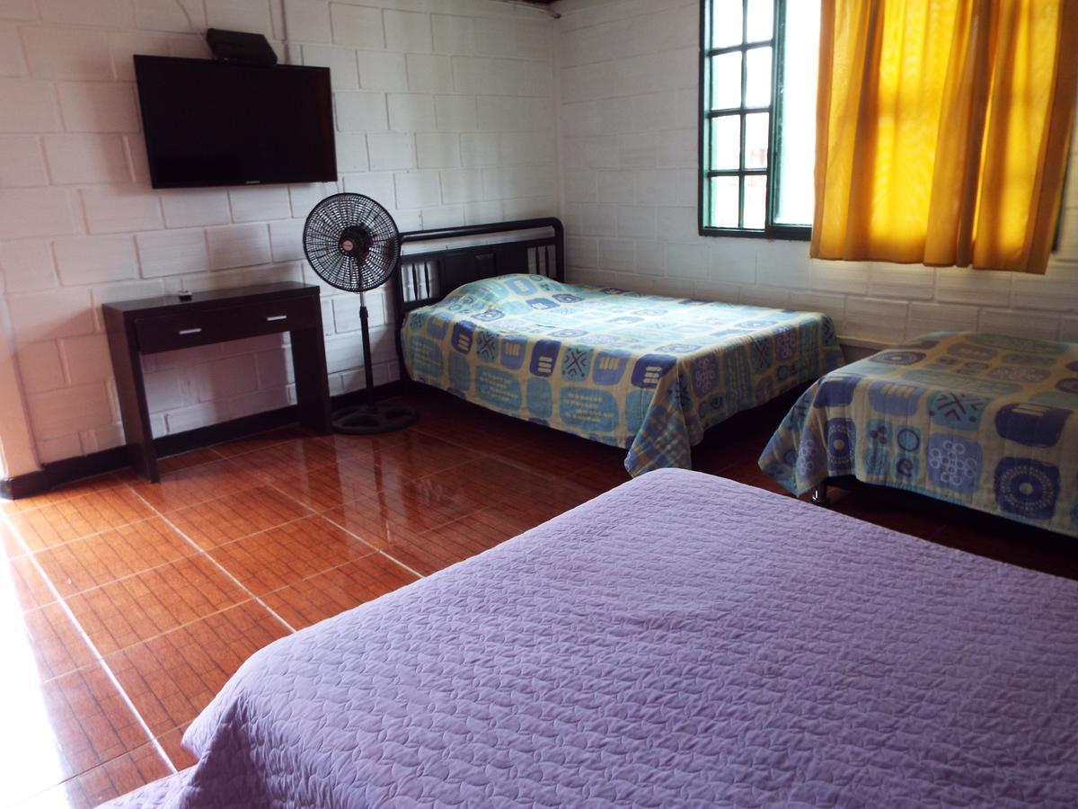 Finca El Recreo - El Descanso Монтенегро Экстерьер фото